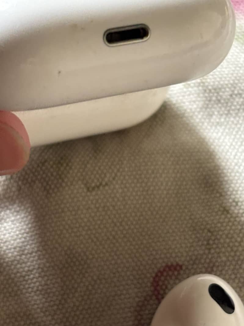 Apple AirPods 3rd generation 3