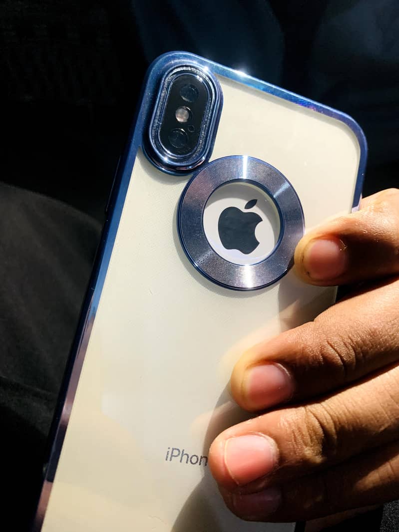 Apple iPhone X 0