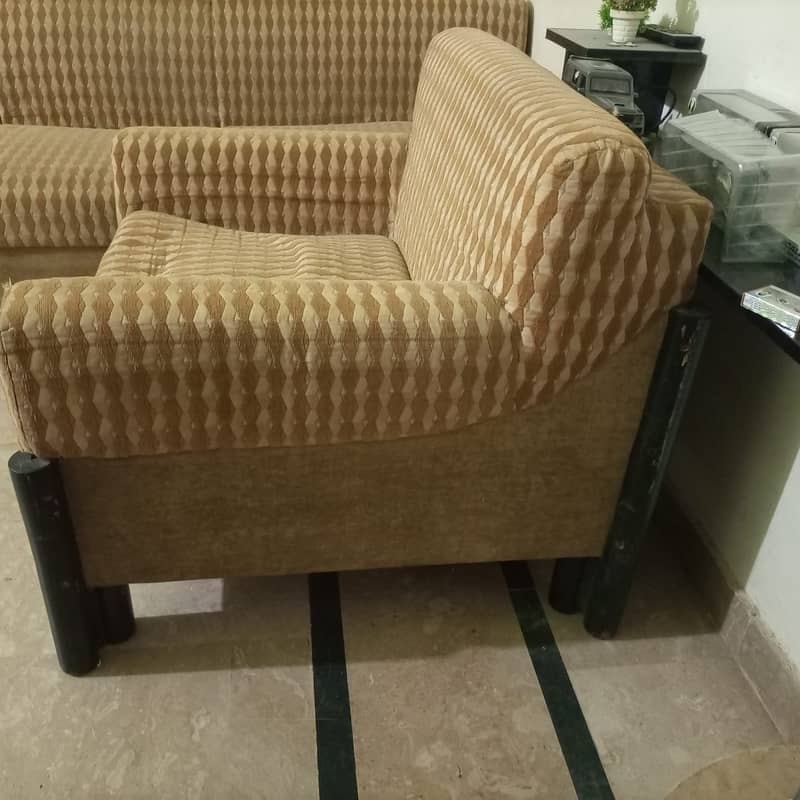 5 Seater sofa 3