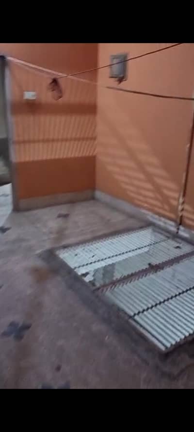 Shalimar Link Rd 4 marla house for rent nr sahowari bazar
