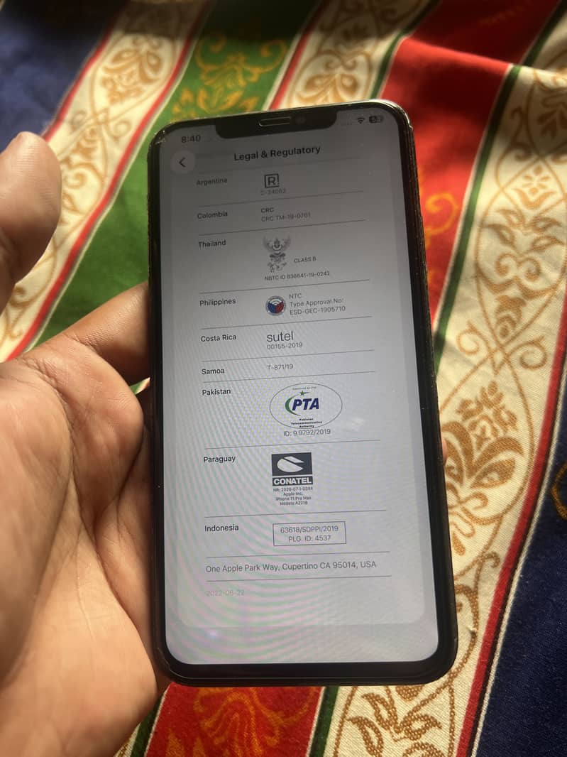 Apple iPhone 11 Pro Max 4