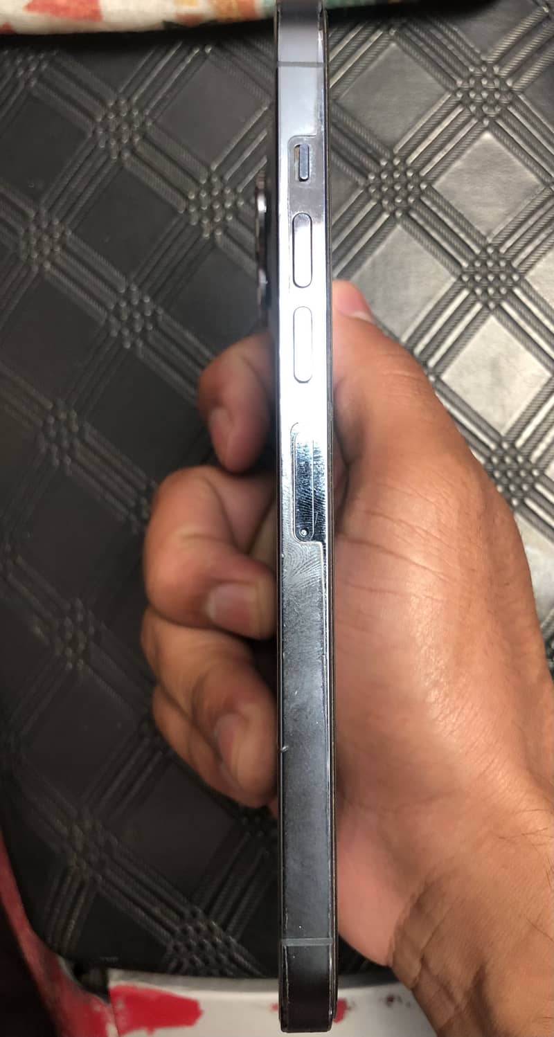 Apple iPhone 13 Pro Max with box 5
