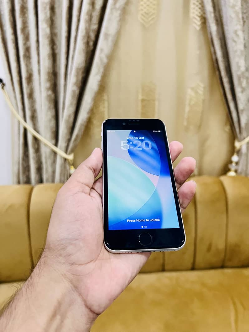 Apple iPhone SE 2