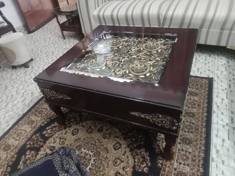 Center Table 4