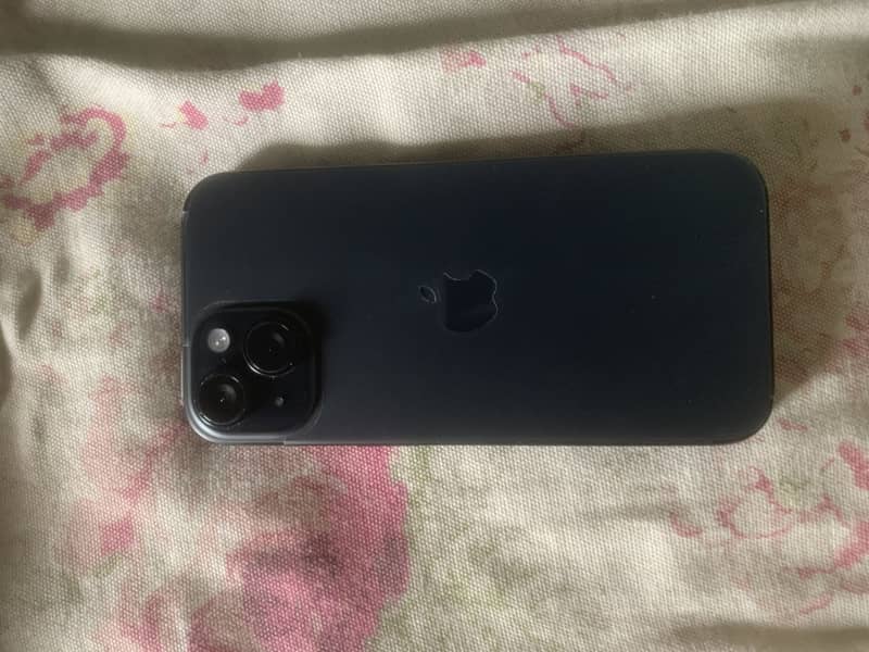 iPhone XS Max & IPhone 15 10