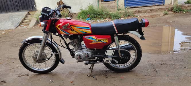 Honda 125 (2017)