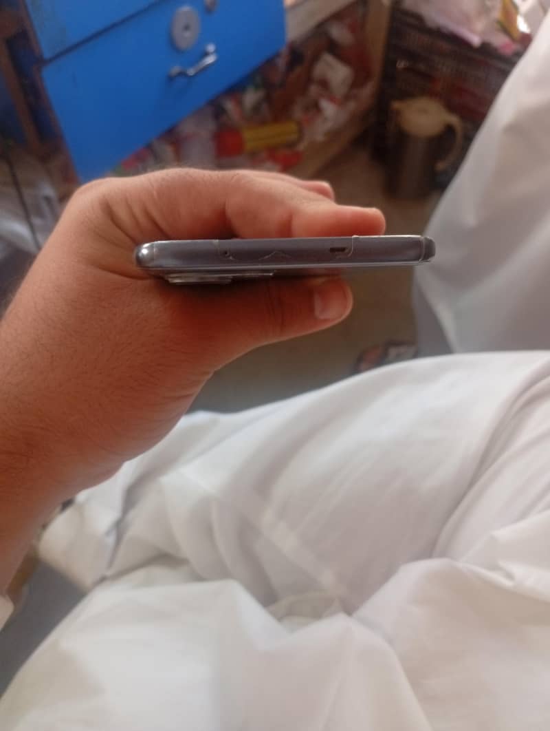 Tecno Spark 40 pro + 3