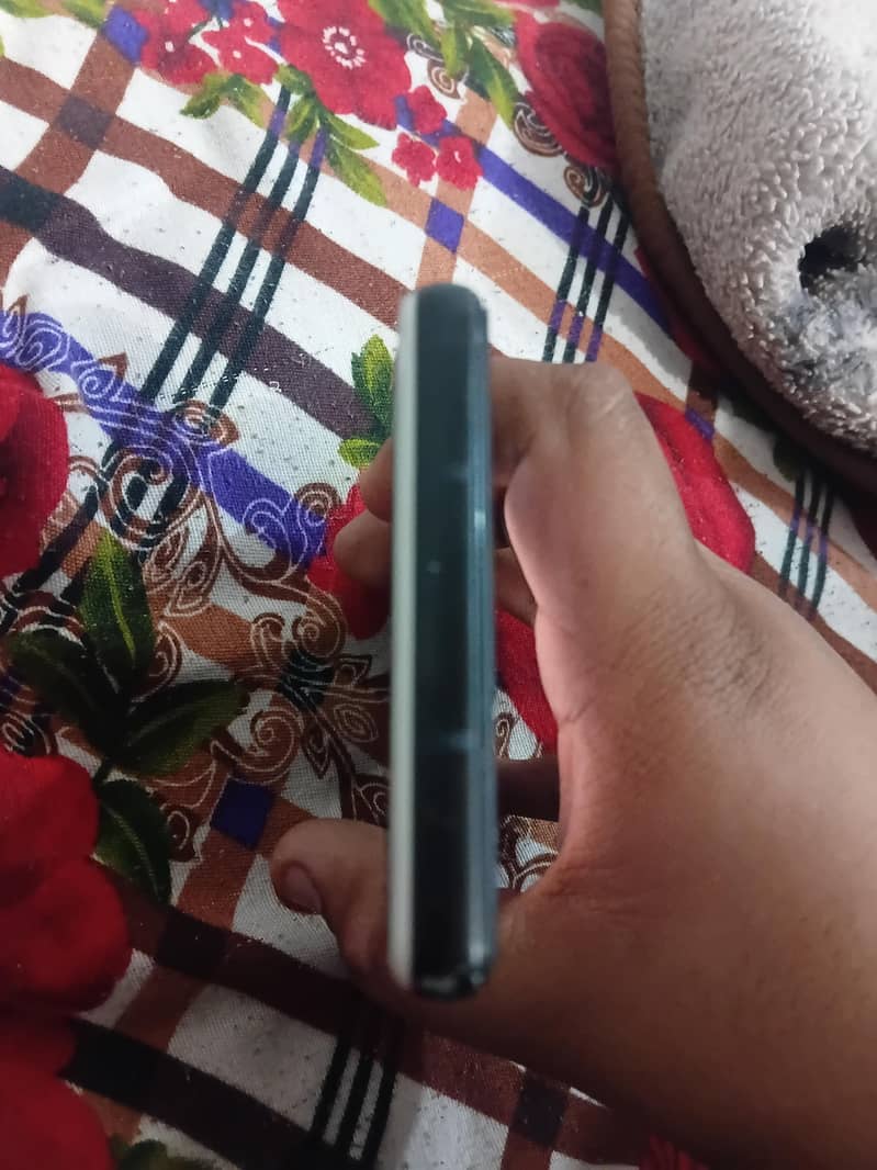 Google Pixel 6a 4