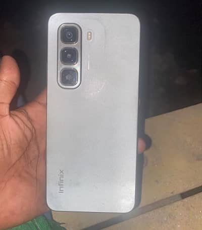 Infinix Hot 50 Pro  8/128 frunt finger