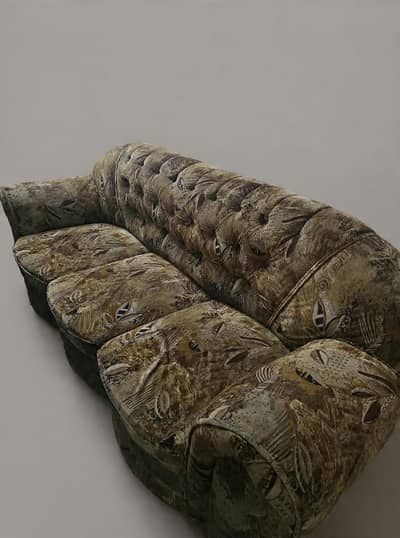 Classic 3 Seater Chesterfield Sofa - Button Tufted Back - Velvet Fabri