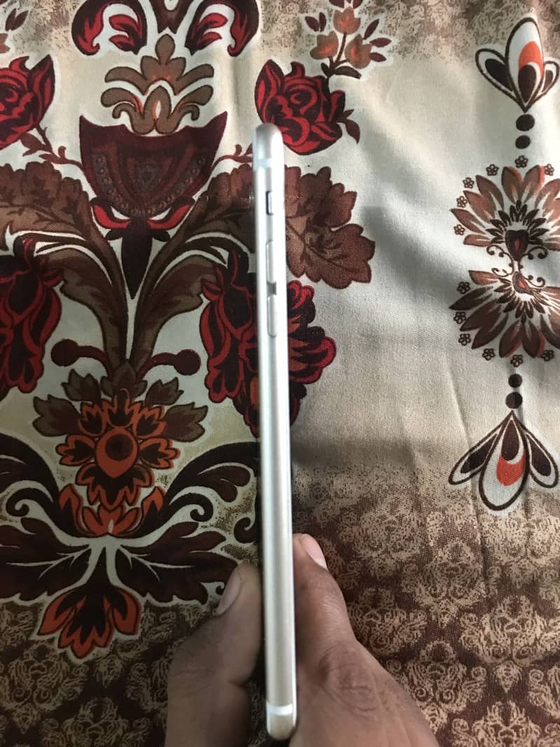 Apple iPhone 6S Plus 6