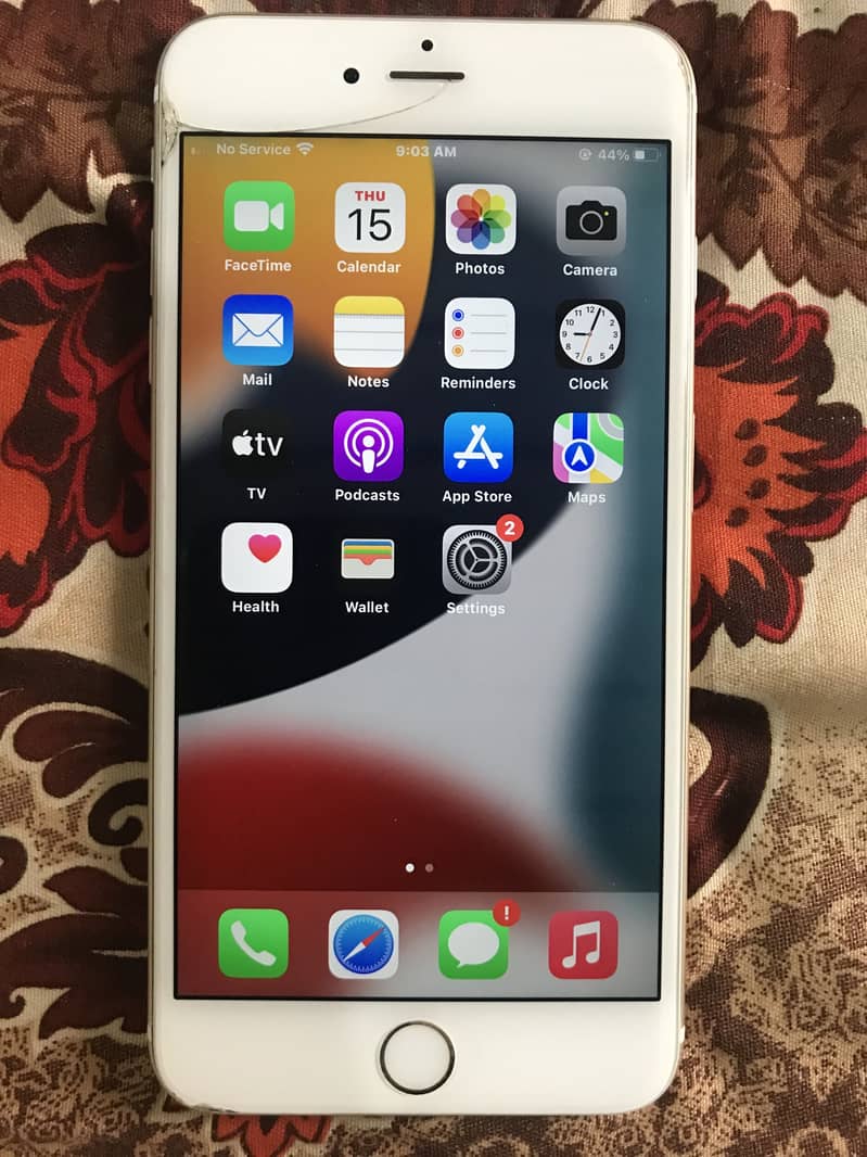 Apple iPhone 6S Plus 7