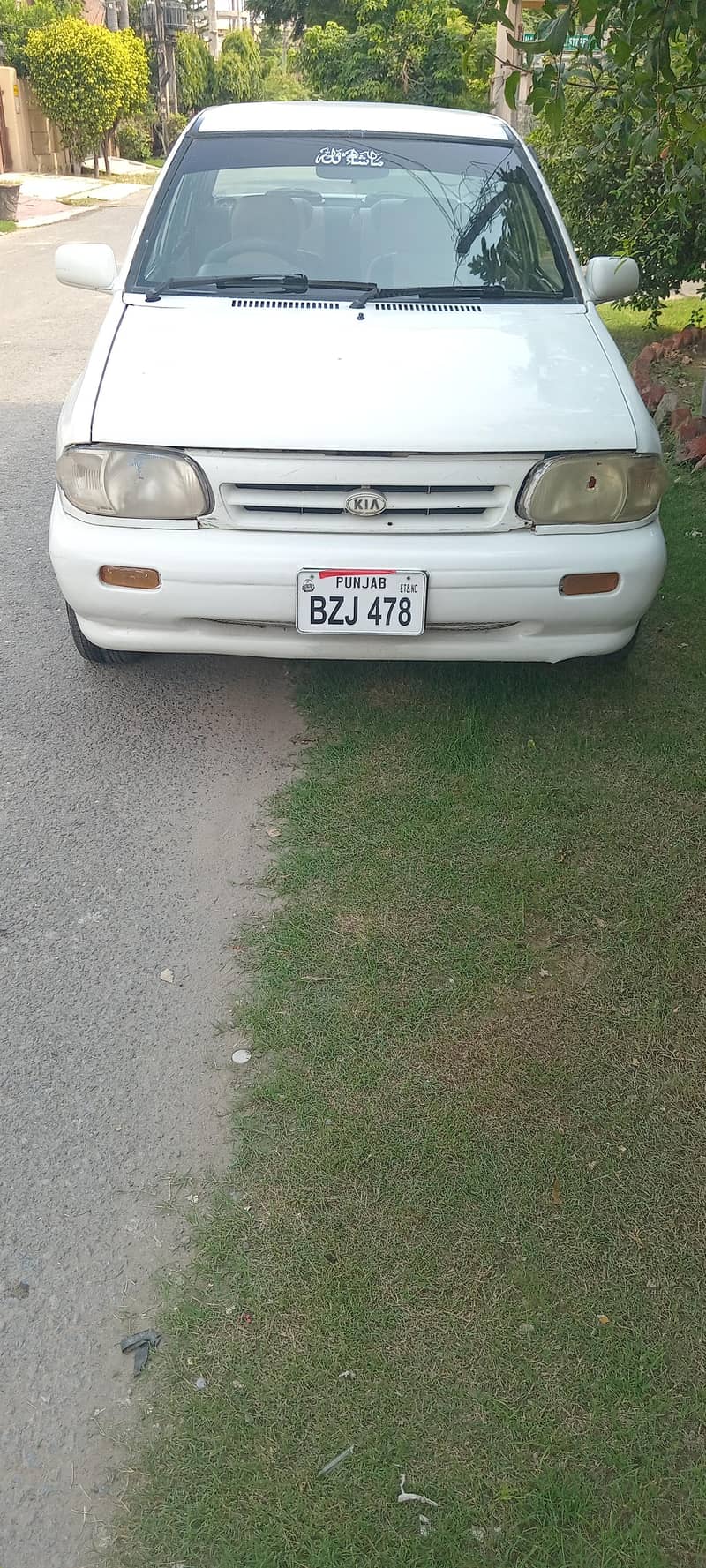 KIA Classic 2000 1