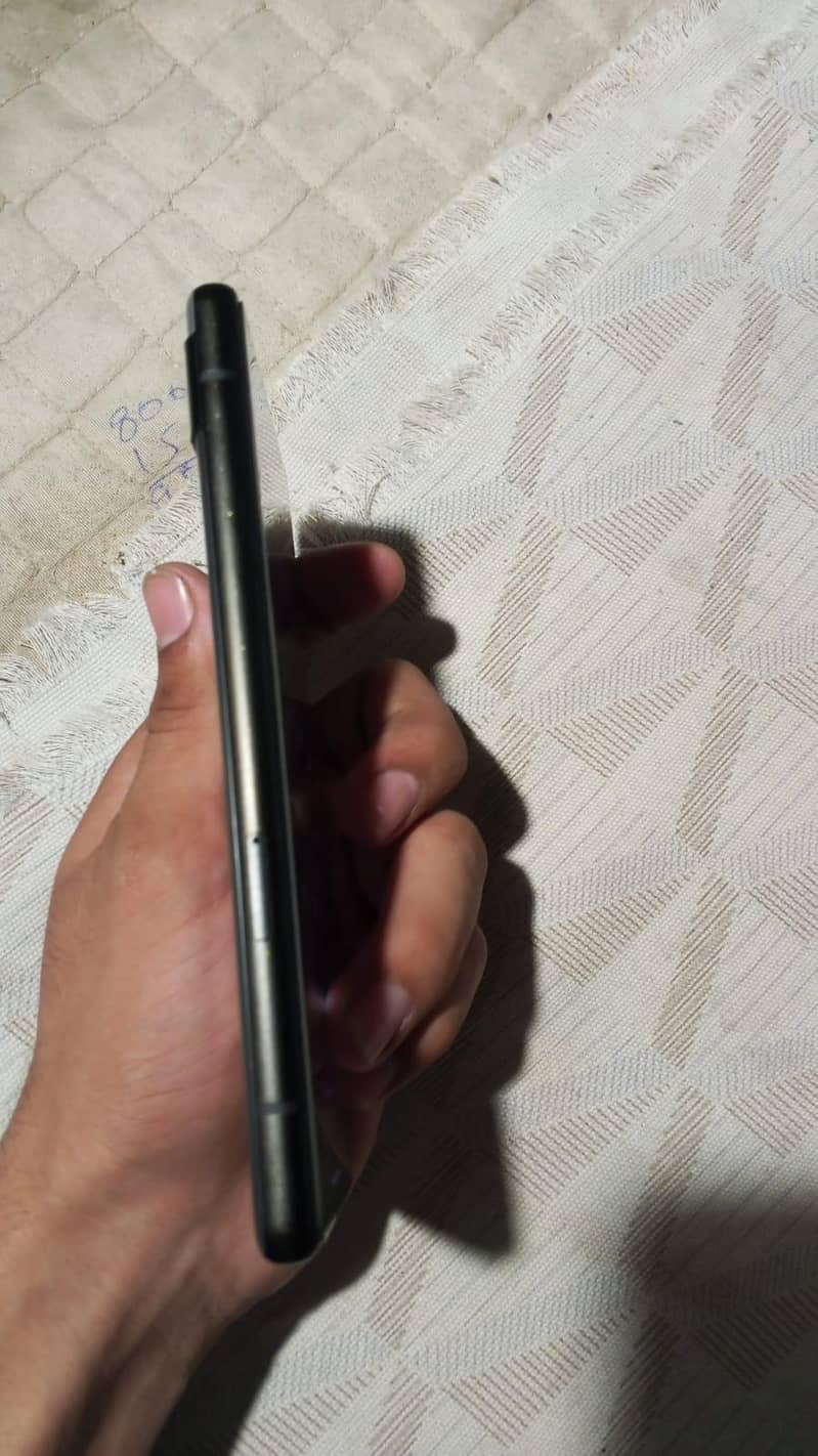 Google Pixel 6a 4