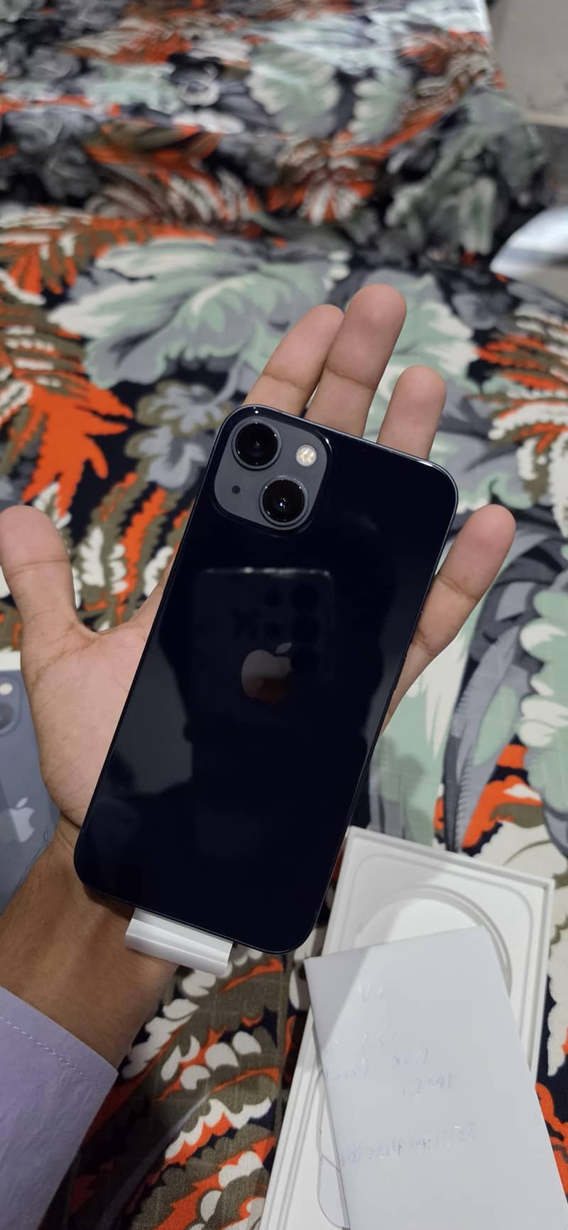 Apple iPhone 13 3