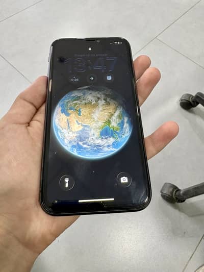 Iphone 11 Non PTA 64 GB 96% Health Waterpack