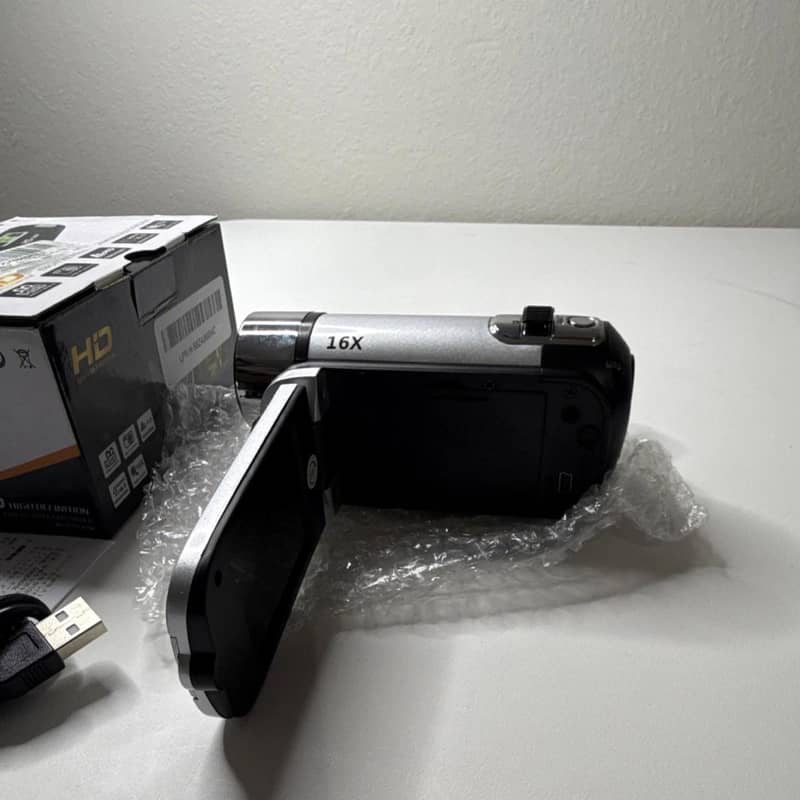 Digital Camera 1