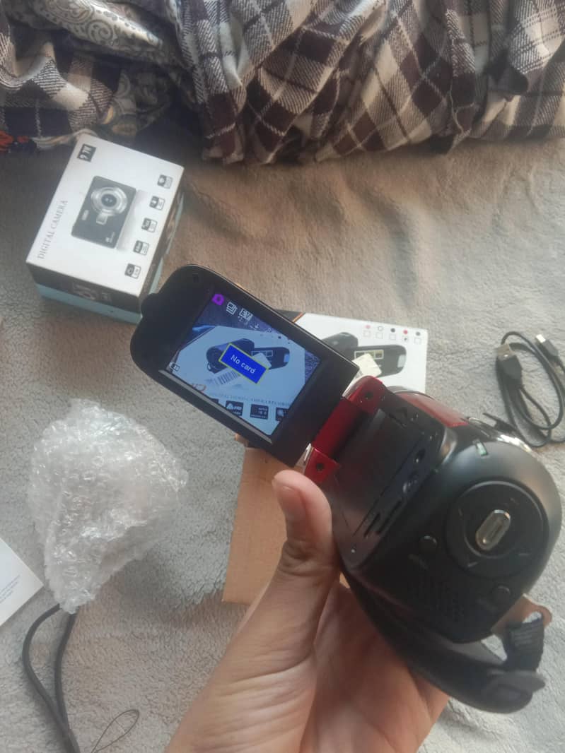 Digital Camera 5