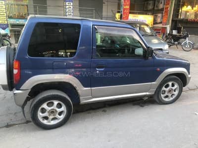 Mitsubishi Pajero Mini 1999