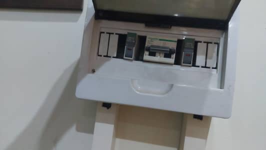 18 plates solar same like new one 1 month used . 10 KV argent sale