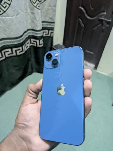 Apple iPhone 13