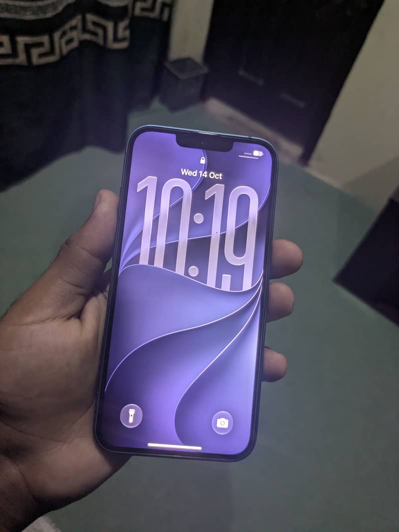 Apple iPhone 13 3
