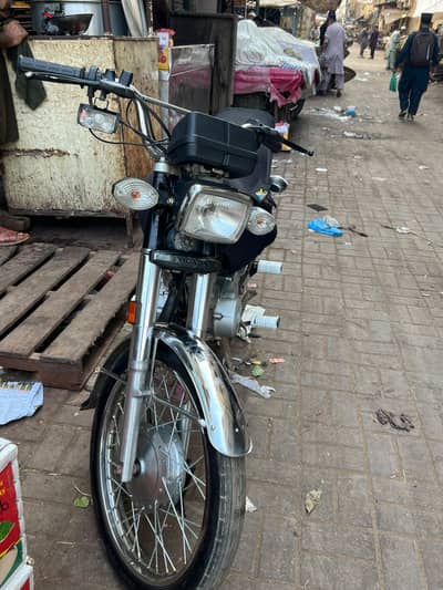 condition 10/7 spoke change engine seal all ok interested person inbox