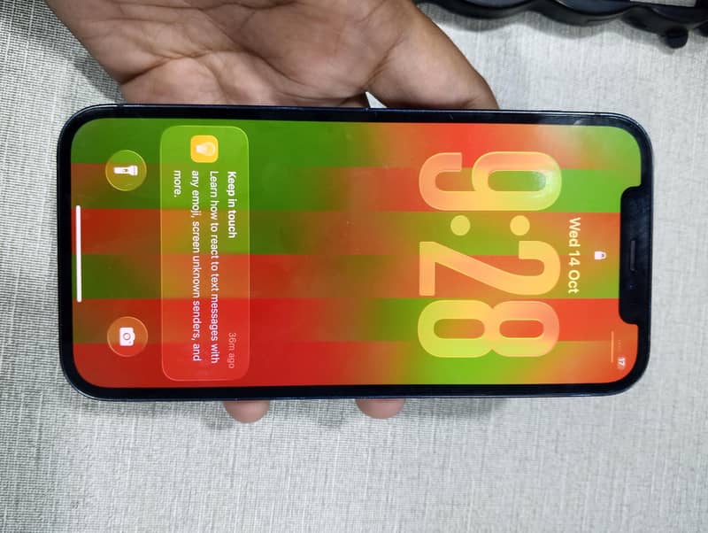 Apple iPhone 12 0