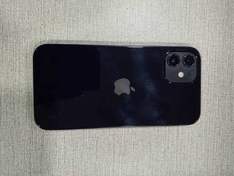 Apple iPhone 12 2