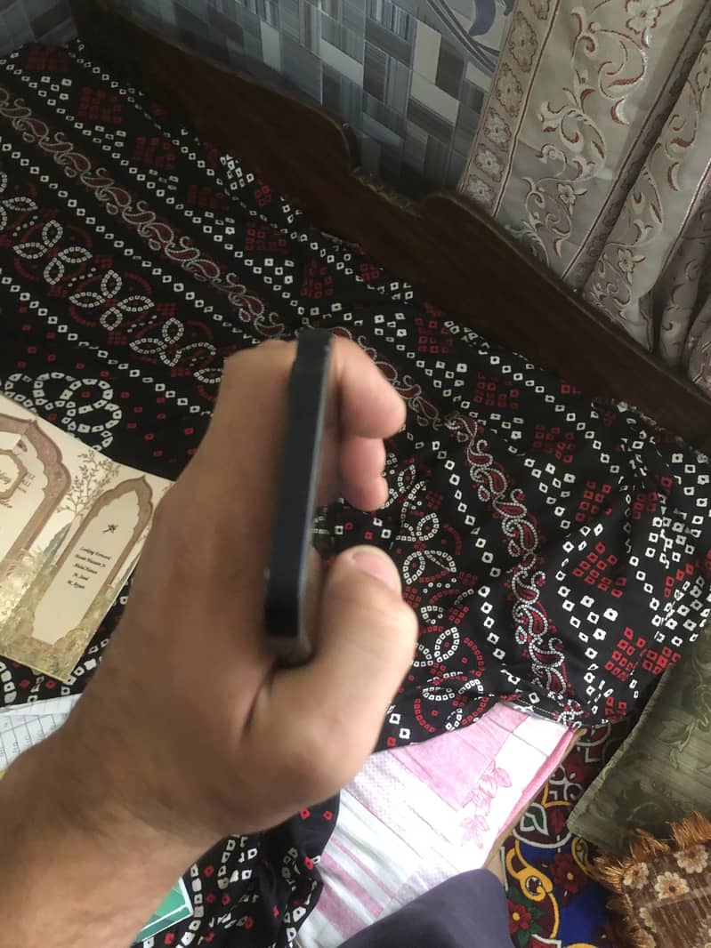 Apple iPhone 12 2