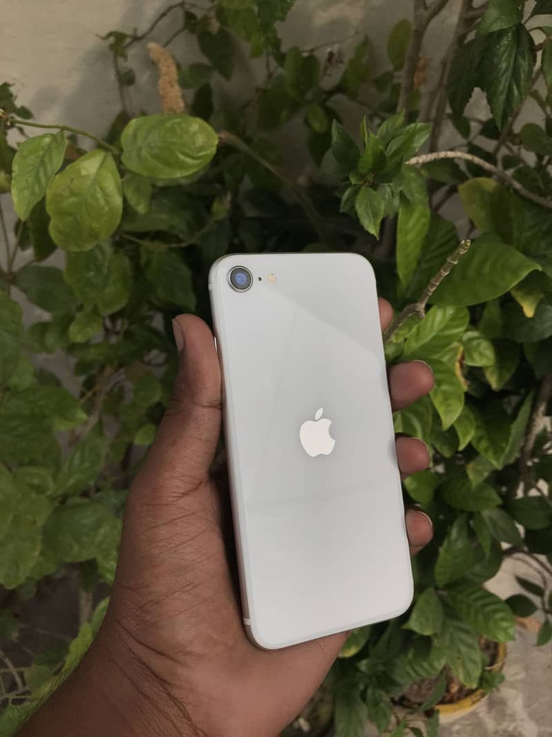Apple iPhone SE 2