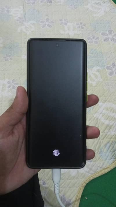 Infinix Zero 30 16/258 with box