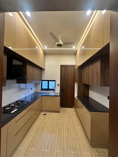 DHA Phase8 Ivy Green Z4 10 Marla Brand New House For Sale With 10kw Solar System Installed