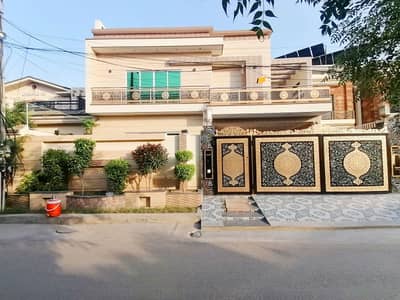Prime Location 1 Kanal House Available In Johar Town Phase 1 - Block F1 For Sale