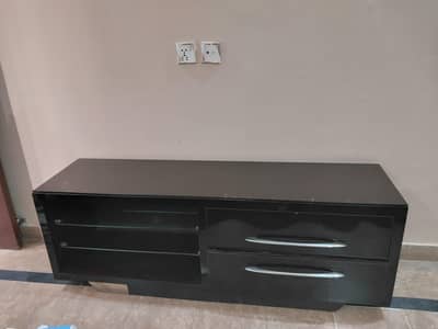 LCD Table