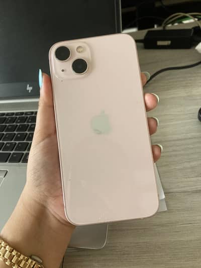 Apple iPhone 13