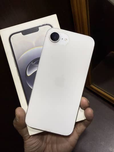iPhone 16e 128GB SIM Locked With Box