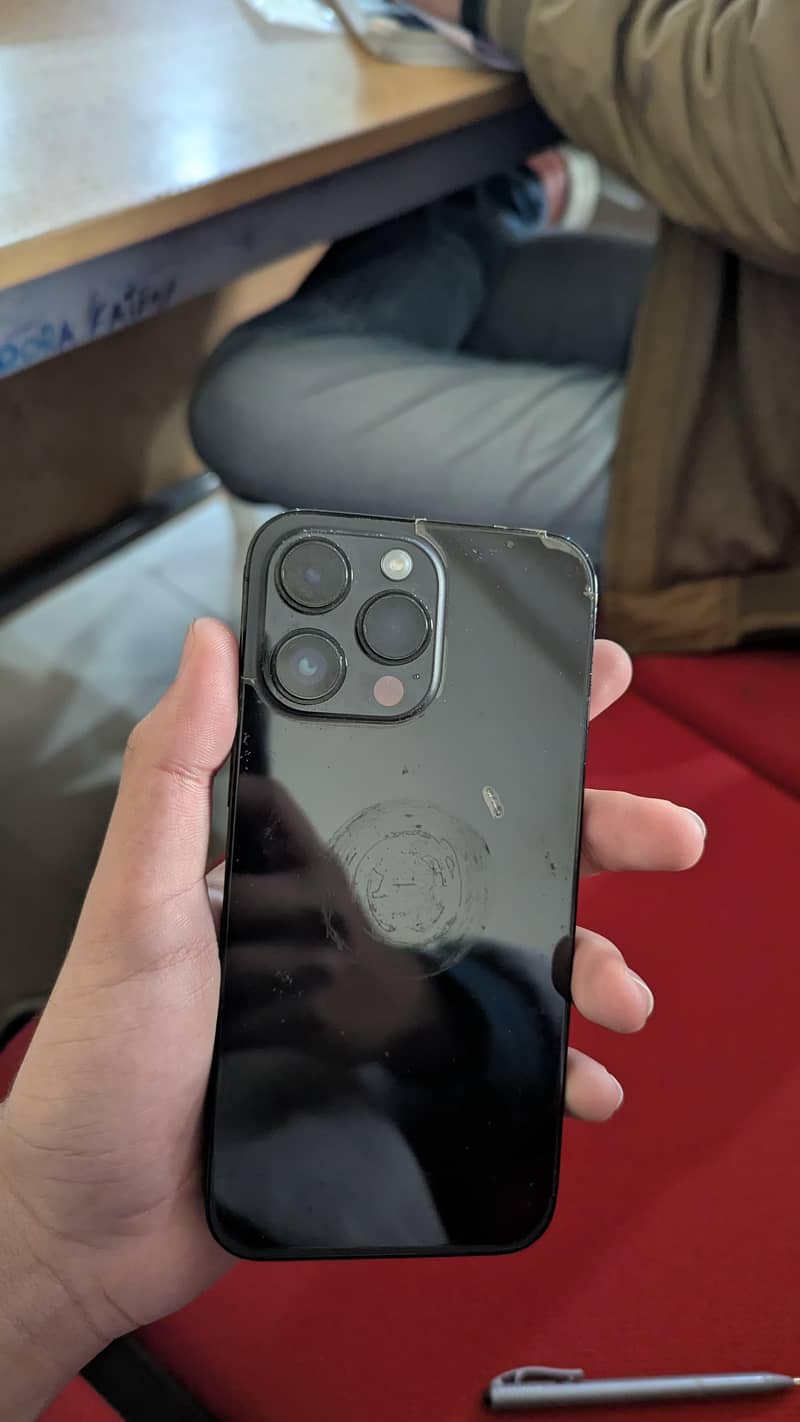 Apple iPhone 14 Pro Max 0