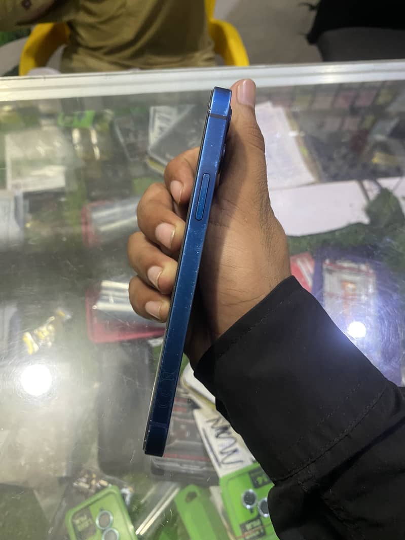 Iphone 12 2