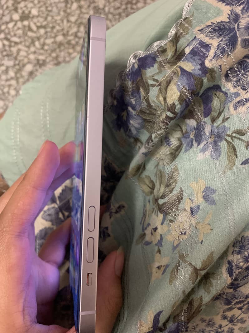 Iphone 14 plus 5