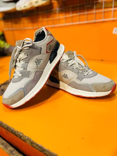 Original puma grepeer condition 10/10Uk 9 number euro 43 size