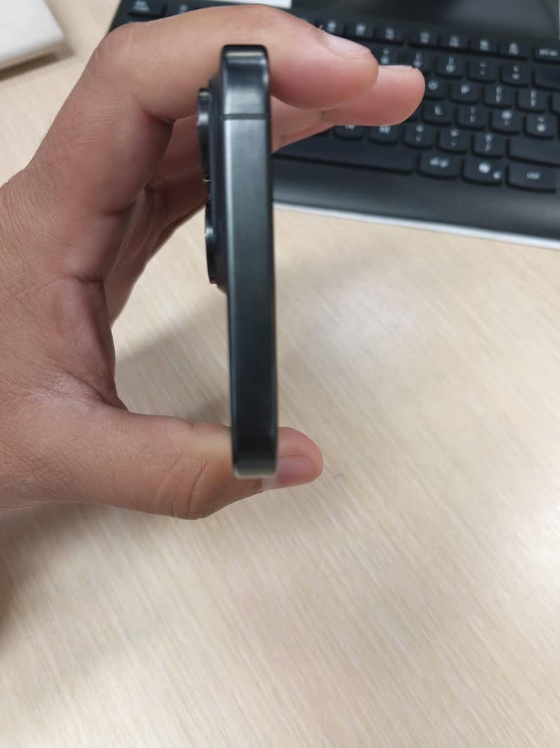 Apple iPhone 15 Pro Max 11