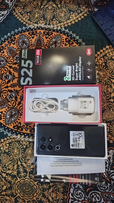 Itel S25 Ultra 8gb 256 GB Edge  Display