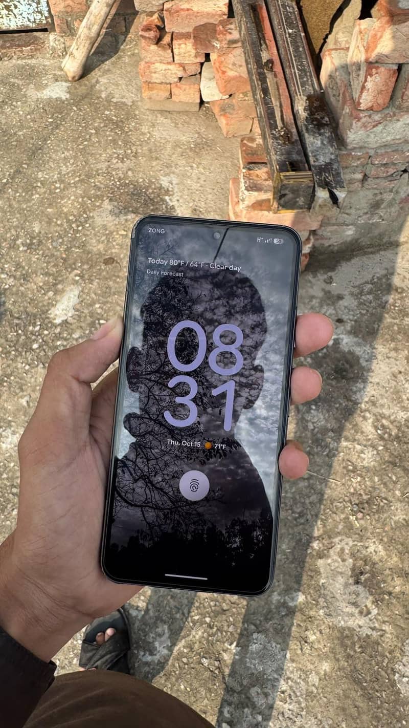 Google Pixel 8 5