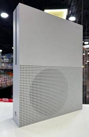 Xbox One S 500GB Original Console – Box Available – Good Condition
