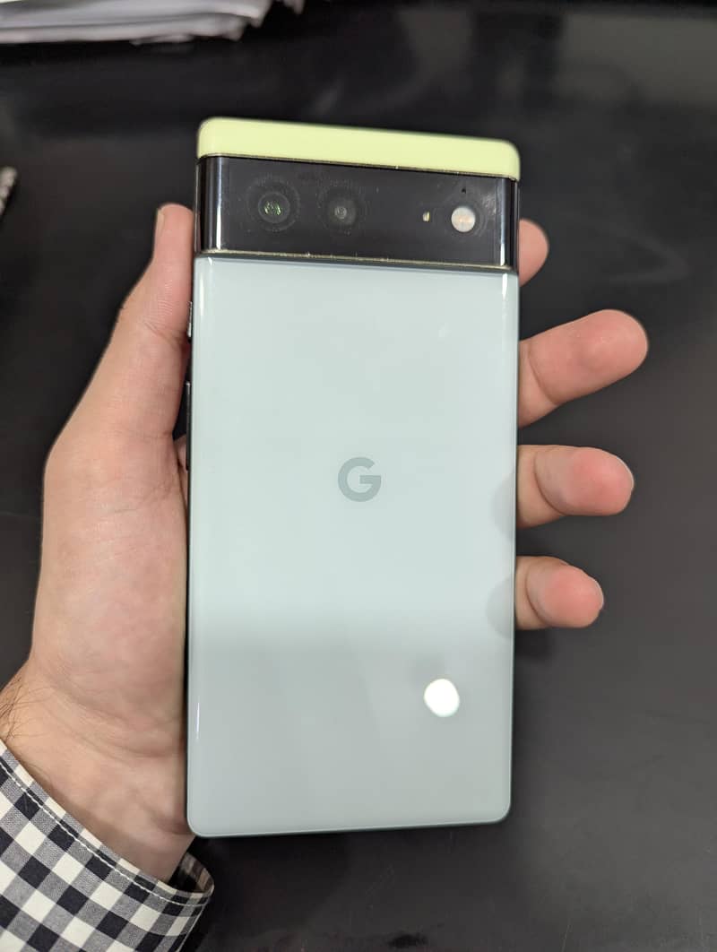 Google Pixel 6 0