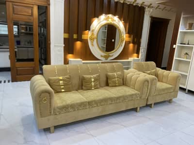 3+1 SEATER SOFA FOR SALE IN GOOD CONDITION