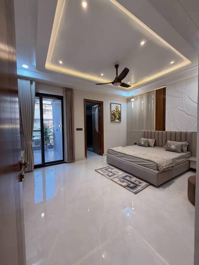 Room for rent daily basis and short time