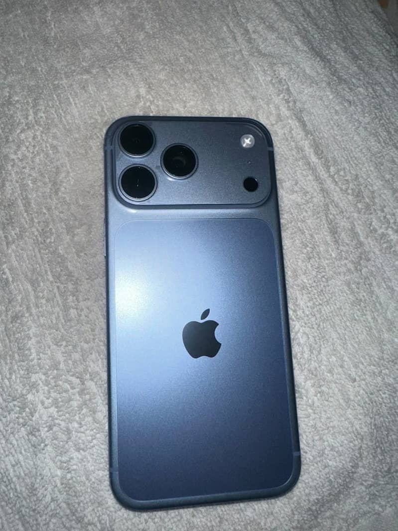 Apple iPhone 18 Pro Max 5