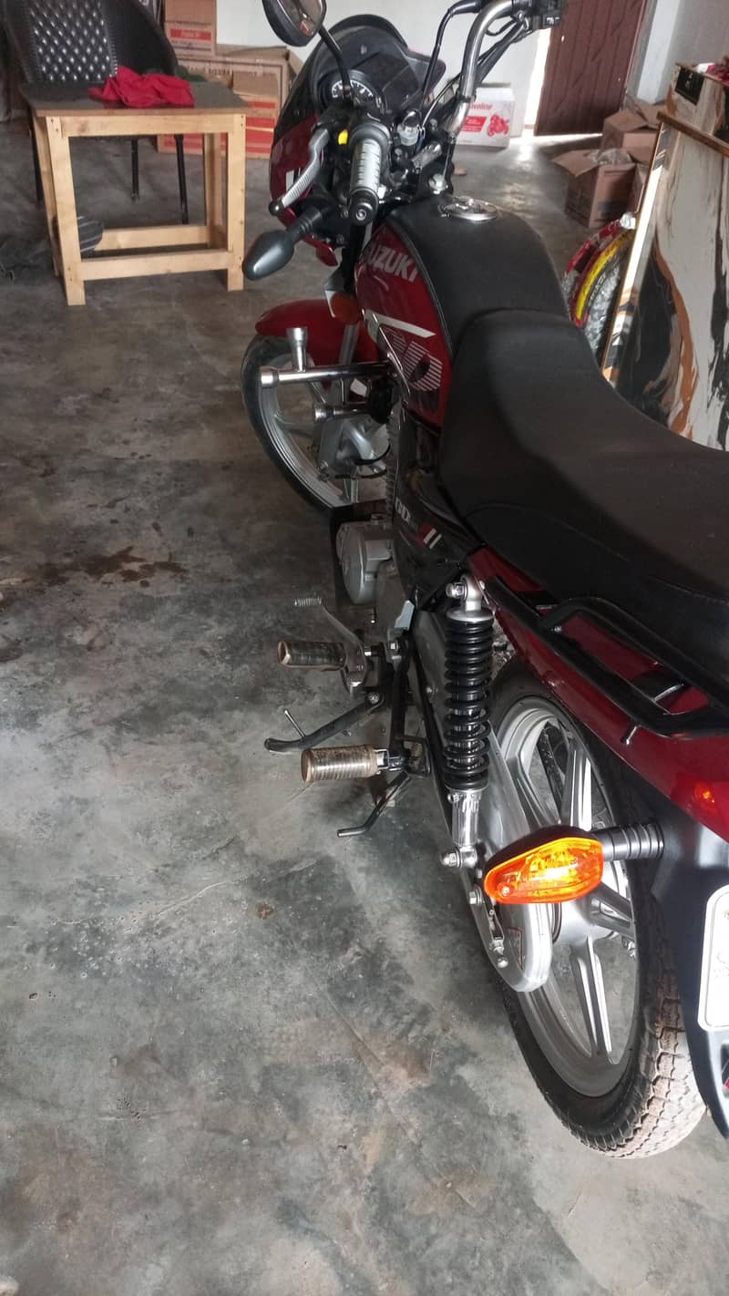 Suzuki 1